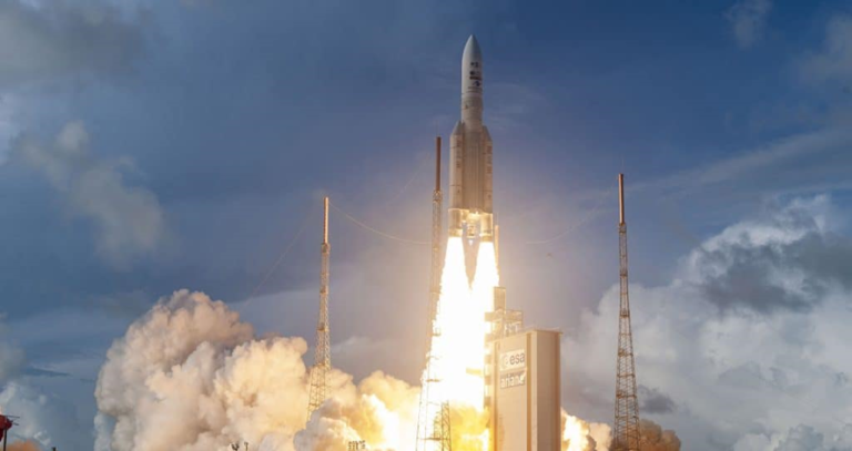 Ariane 5 en el satélite de seguimiento MTG-I1 para Eumetsat