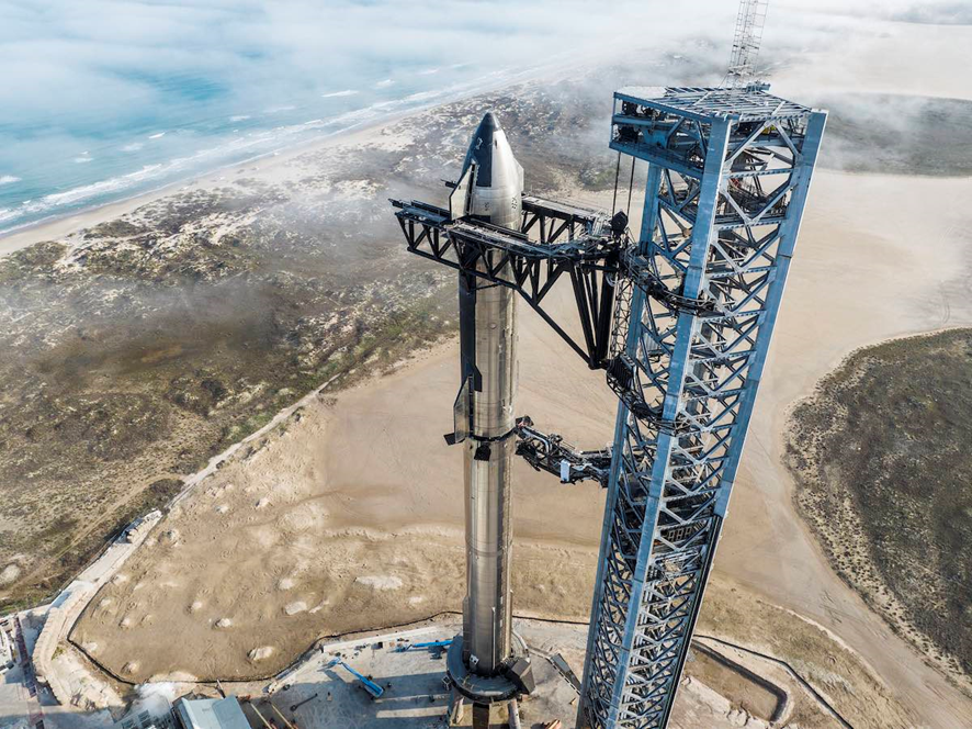 SpaceX completa prueba clave de fuego estático de su nuevo lanzador Starship