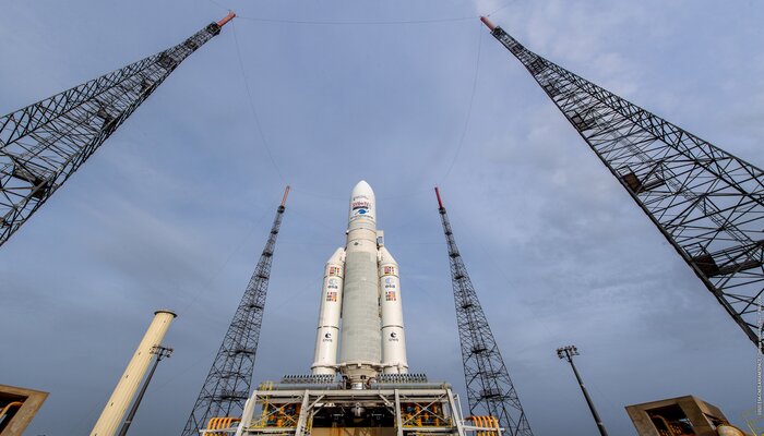 En su último vuelo, el lanzador Ariane 5 puso en órbita dos satélites de comunicaciones para Alemania y Francia