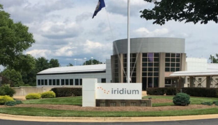 Iridium enfrenta con mayor endeudamiento la caída de un contrato con Qualcomm