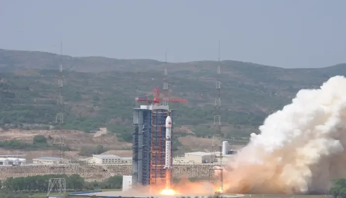 China lanza cuatro satélites comerciales de alta resolución