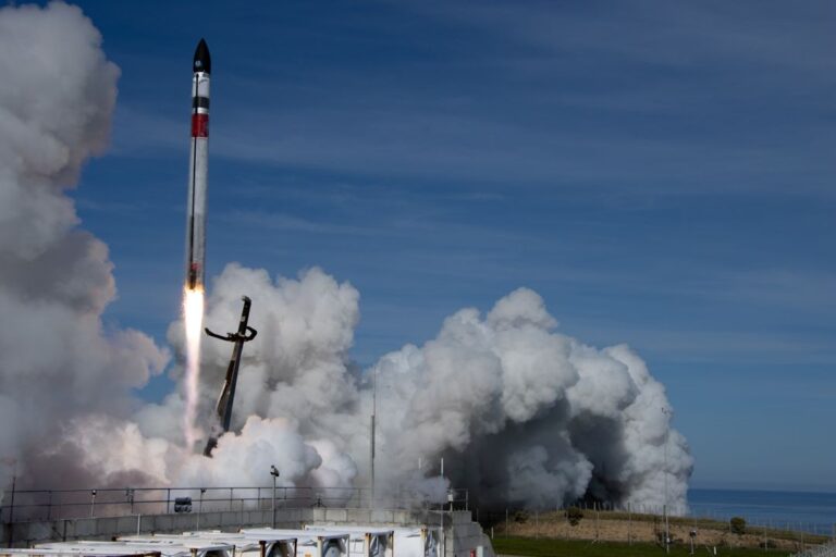 El viaje bursátil de Rocket Lab: de SPAC a estrella espacial